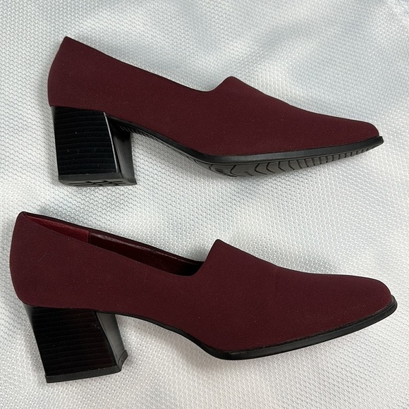 ~3 for $20~ Lizflex maroon pumps chunky heel - Picture 2 of 7
